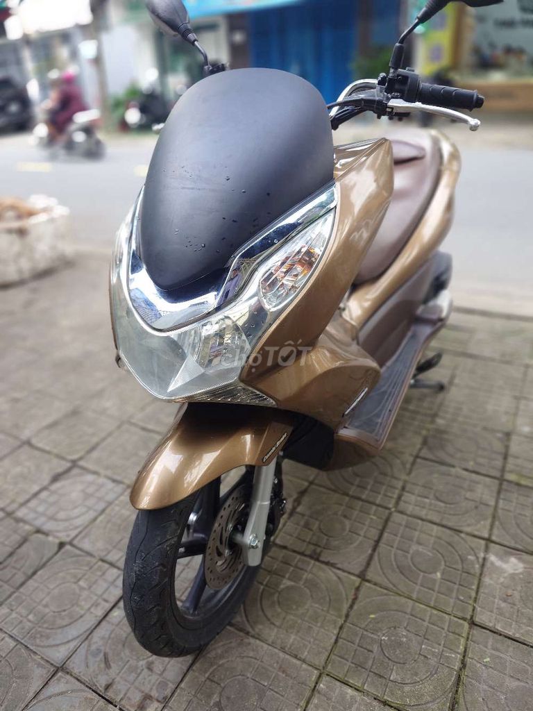 Honda PCX màu Nâu Zin ngon. Mua bán Xe máy tại Quận Cẩm Lệ Đà Nẵng được đăng bởi Rain hình 2