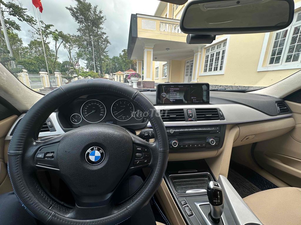 BMW 320i 2013 Dkld 2014- 115000 km. Mua bán Ô tô tại Thành phố Đà Lạt Lâm Đồng được đăng bởi Đỗ Tiến hình 1