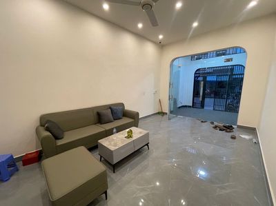 Cho thuê nhà mới Văn Cao, 5 ngủ khép kín, DT: 83m2.. Cho thuê nhà ở tại Quận Hải An Hải Phòng được đăng bởi Nguyễn Văn Tú