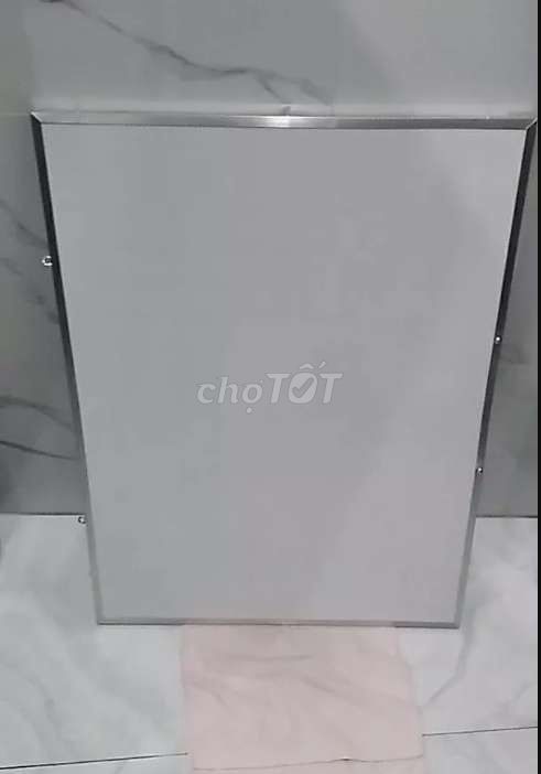 Bảng viết bút lông 60x100cm Trắng Kim loại. Mua bán Đồ dùng văn phòng tại Quận Phú Nhuận Tp Hồ Chí Minh được đăng bởi Hoàng Long hình 1