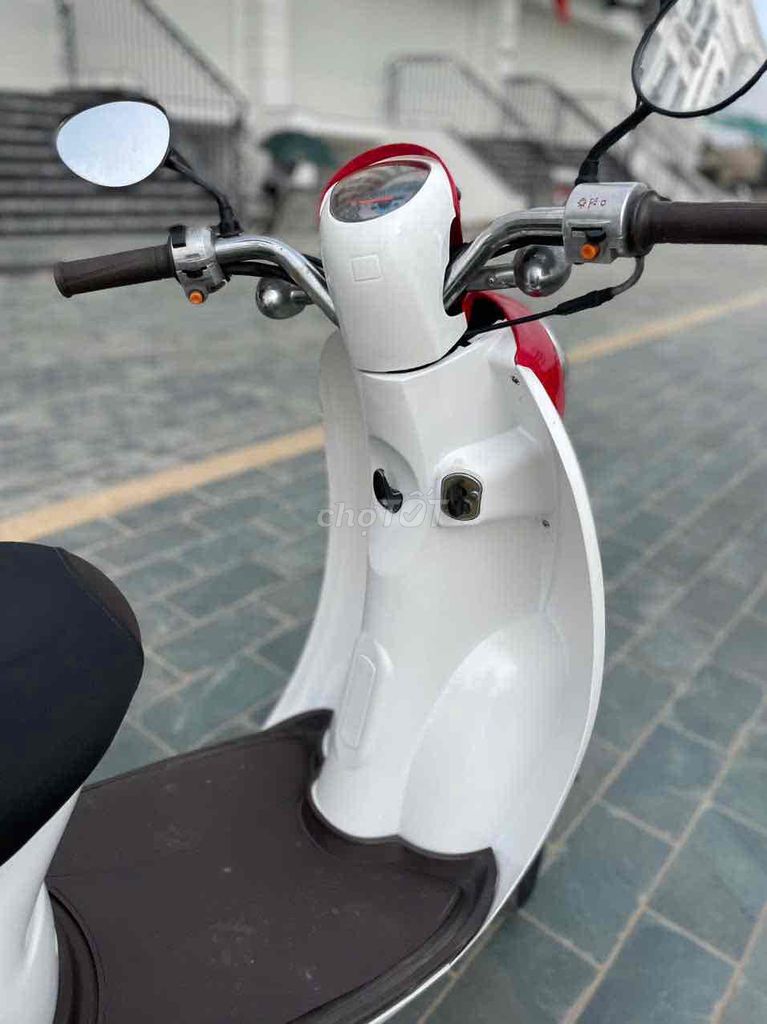 Bán xe ga 50cc học sinh không cần bằng lái. Mua bán Xe máy tại Quận Bắc Từ Liêm Hà Nội được đăng bởi Hữu Nhuận hình 6