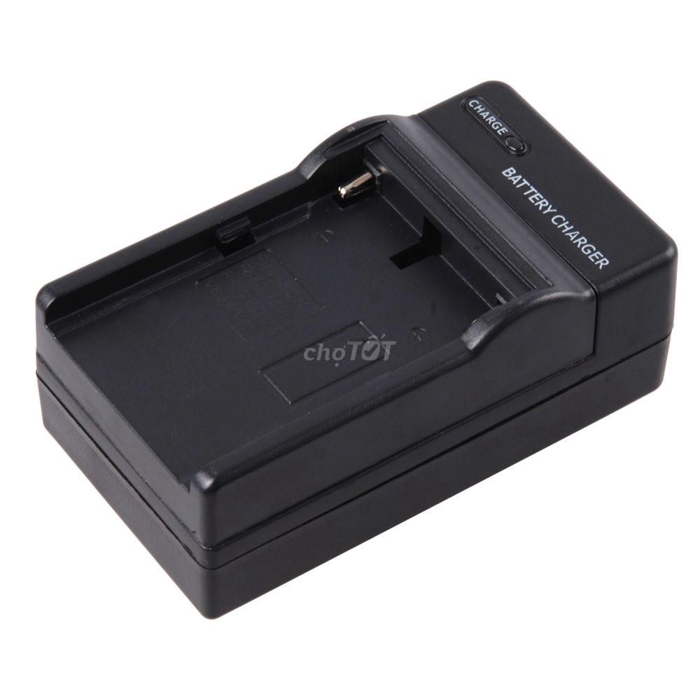 Sạc pin máy ảnh NP F970 Camera Battery Charger. Mua bán Máy ảnh, Máy quay tại Quận 7 Tp Hồ Chí Minh được đăng bởi 2XENSHOP hình 1