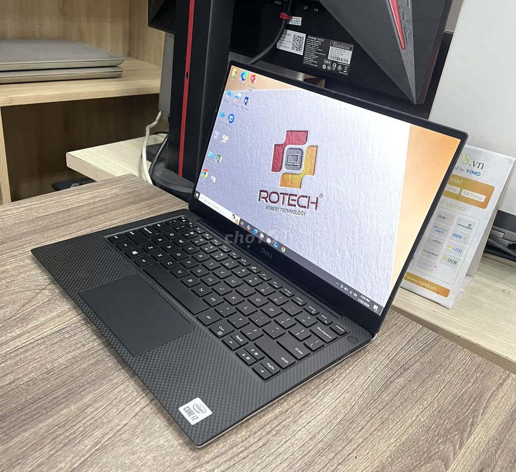 Dell XPS 13 7390 i7-10510U 8GB 256GB 13.3inch. Mua bán Laptop tại Quận Bình Tân Tp Hồ Chí Minh được đăng bởi Rotech Store hình 1