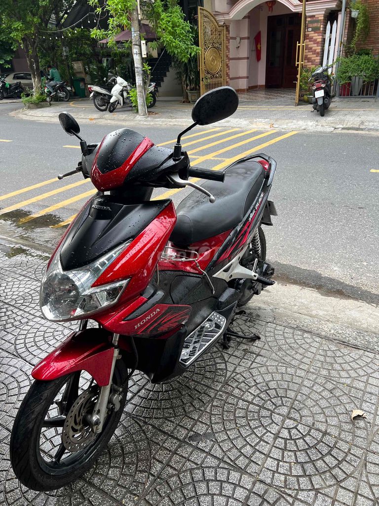 xe đẹp ko dùng cần bán lại. Mua bán Xe máy tại Quận Ngũ Hành Sơn Đà Nẵng được đăng bởi anh tuấn hình 3