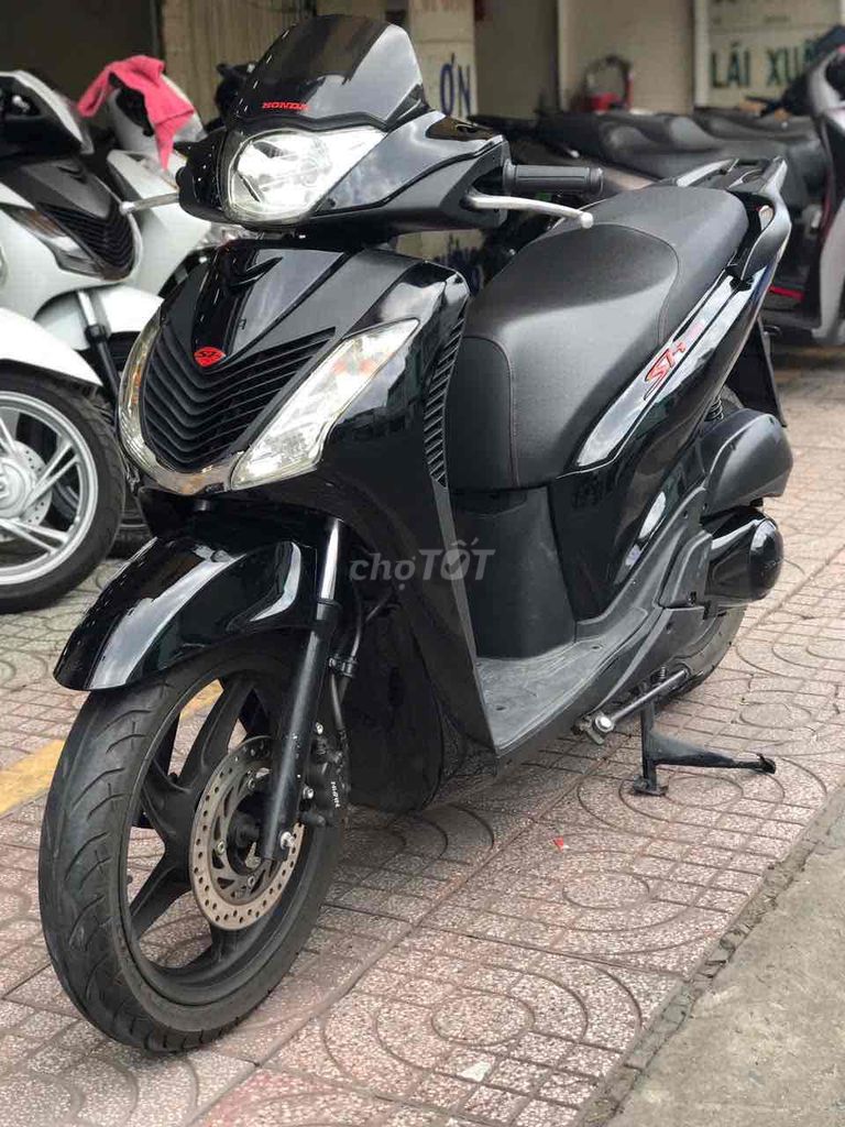 DYLAN150 2004 LÊN 2 DĨA 2010 BAO TÊN - GÓP ĐƯA 0đ. Mua bán Xe máy tại Quận 8 Tp Hồ Chí Minh được đăng bởi XE MÁY NGUYỄN MINH SƠN hình 3