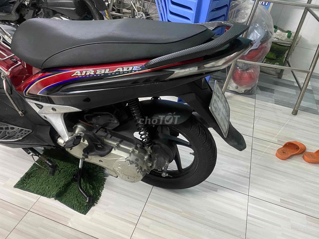Honda Airblade đỏ đen