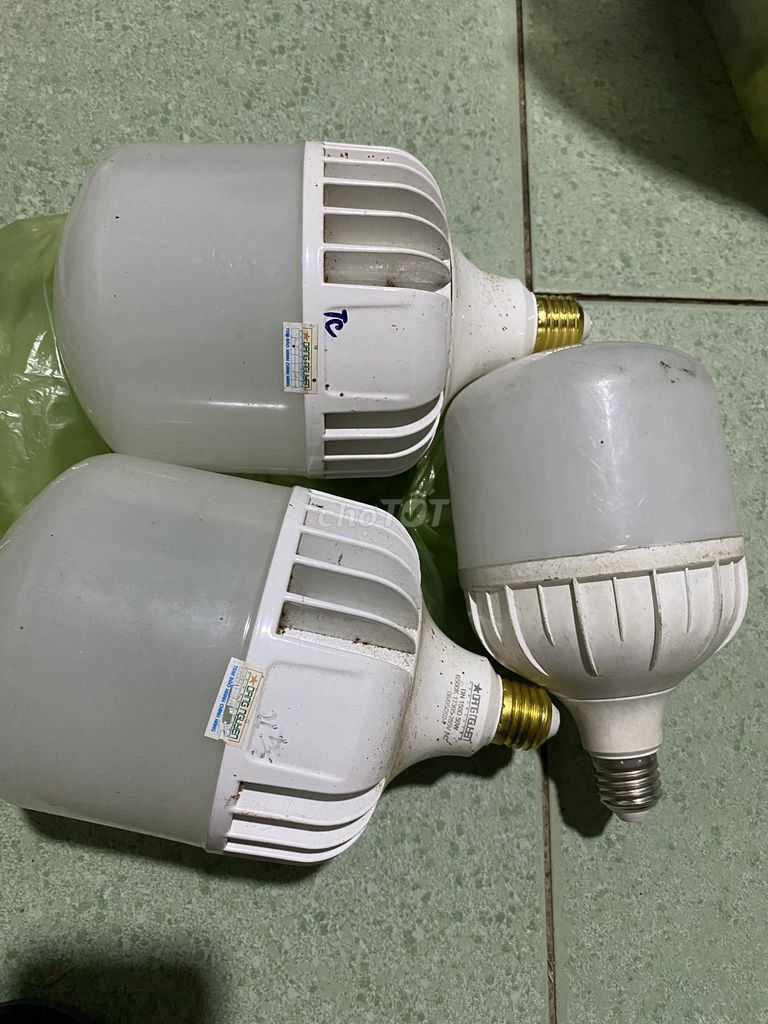 3 Bóng đèn LED tròn. Mua bán Đèn tại Thành phố Thủ Đức Tp Hồ Chí Minh được đăng bởi chị Mỹ hình 1