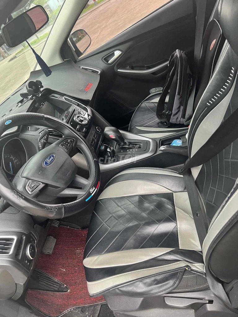 Ford Focus 2019 hatchback. Mua bán Ô tô tại Thành phố Sóc Trăng Sóc Trăng được đăng bởi Tân Quang Phát cty hình 6
