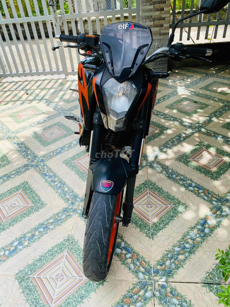 KTM duke 200. Mua bán Xe máy tại Thành phố Bến Tre Bến Tre được đăng bởi Truong Đăng hình 3