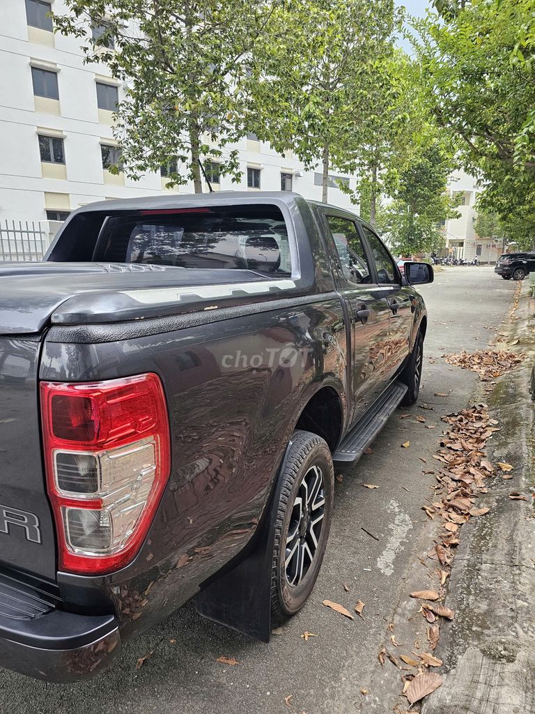 Ford Ranger 2018 XLS 2.2 4x2 AT - 127998 km. Mua bán Ô tô tại Thành phố Thủ Dầu Một Bình Dương được đăng bởi Trần Mạnh Hùng hình 10
