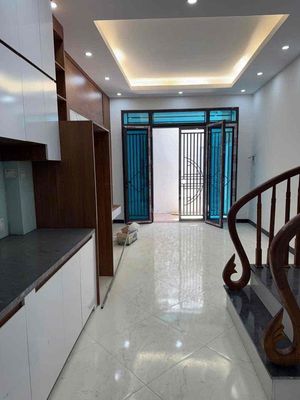 HƠN 4 TỶ CÓ NHÀ ĐẸP GẦN ĐƯỜNG NGỌC HỒI,SÁT BẾN NƯỚC NGẦM-30M*5T;MT4M. Mua bán nhà ở tại Quận Hoàng Mai Hà Nội được đăng bởi Phan Hùng