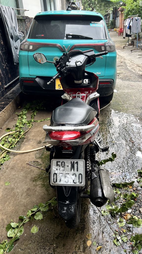 Honda Air Blade 110cc 2010 Красный б/у