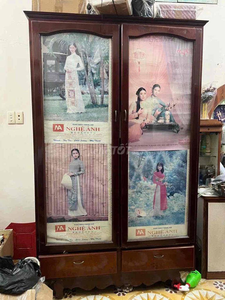 Tủ quần áo gỗ nâu 2 cánh 2 ngăn. Mua bán Tủ, kệ gia đình tại Quận 8 Tp Hồ Chí Minh được đăng bởi ThanhLinh hình 1