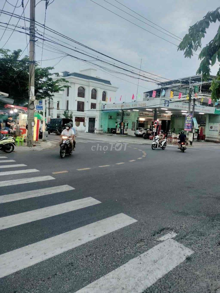 BÁN LÔ ĐẤT ĐẸP-CÁCH ĐƯỜNG TRẦN CAO VÂN 10M-MẶT TIỀN LỚN-CHỈ NHỈNH 2TY