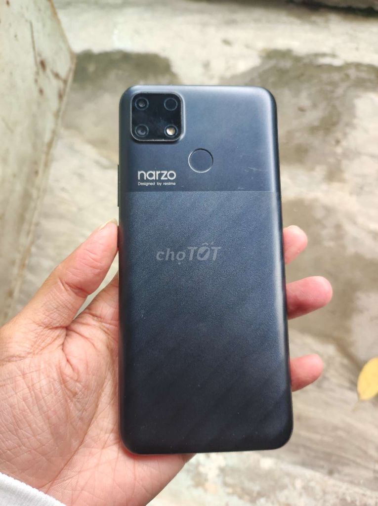 Realme narzo 30a ram 4/64g pin 6000 chạy ship tốt