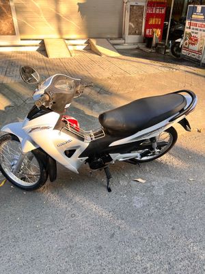 cần bán wave kèn, đèn đề đầy đủ, máy bao êm. Mua bán Xe máy tại Quận Bình Tân Tp Hồ Chí Minh được đăng bởi Lê việt thắng