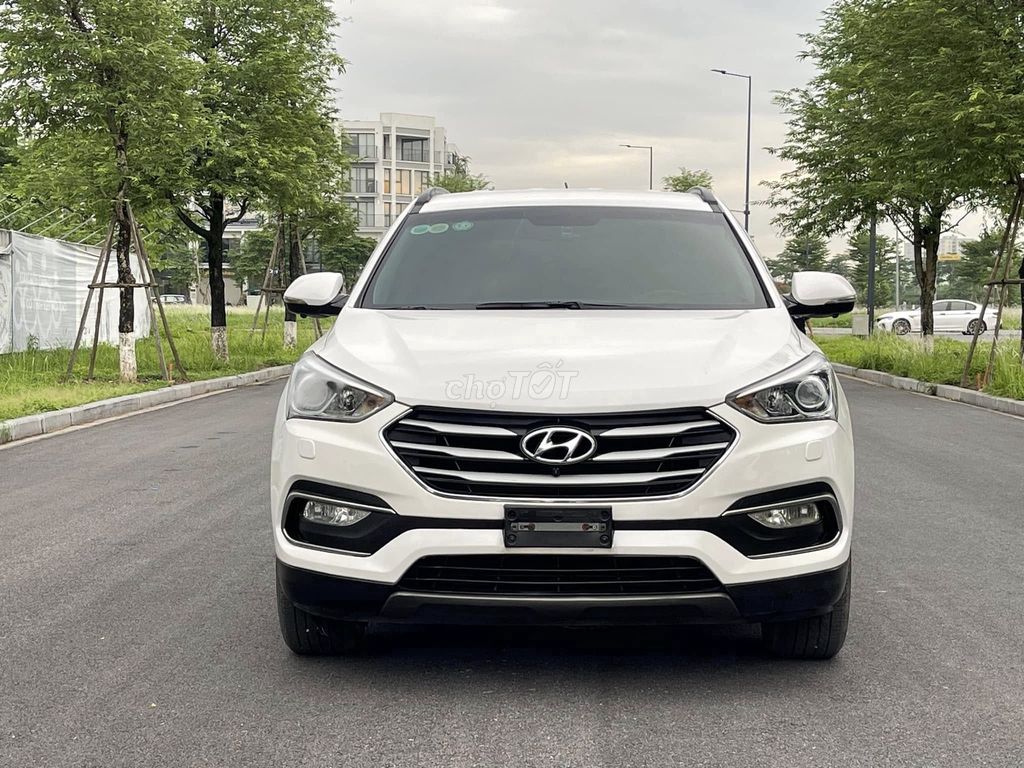 Hyundai SantaFe 2019 tiêu chuẩn 2.4L - 54,000 km.. Mua bán Ô tô tại Thành phố Thủ Đức Tp Hồ Chí Minh được đăng bởi Đức Tứ Bánh hình 1