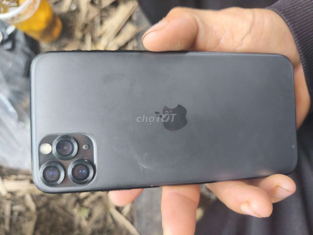 iPhone 11 Pro Max Đen hỏng. Mua bán Điện thoại tại Thành phố Thủ Đức Tp Hồ Chí Minh được đăng bởi Tuan Anh hình 1
