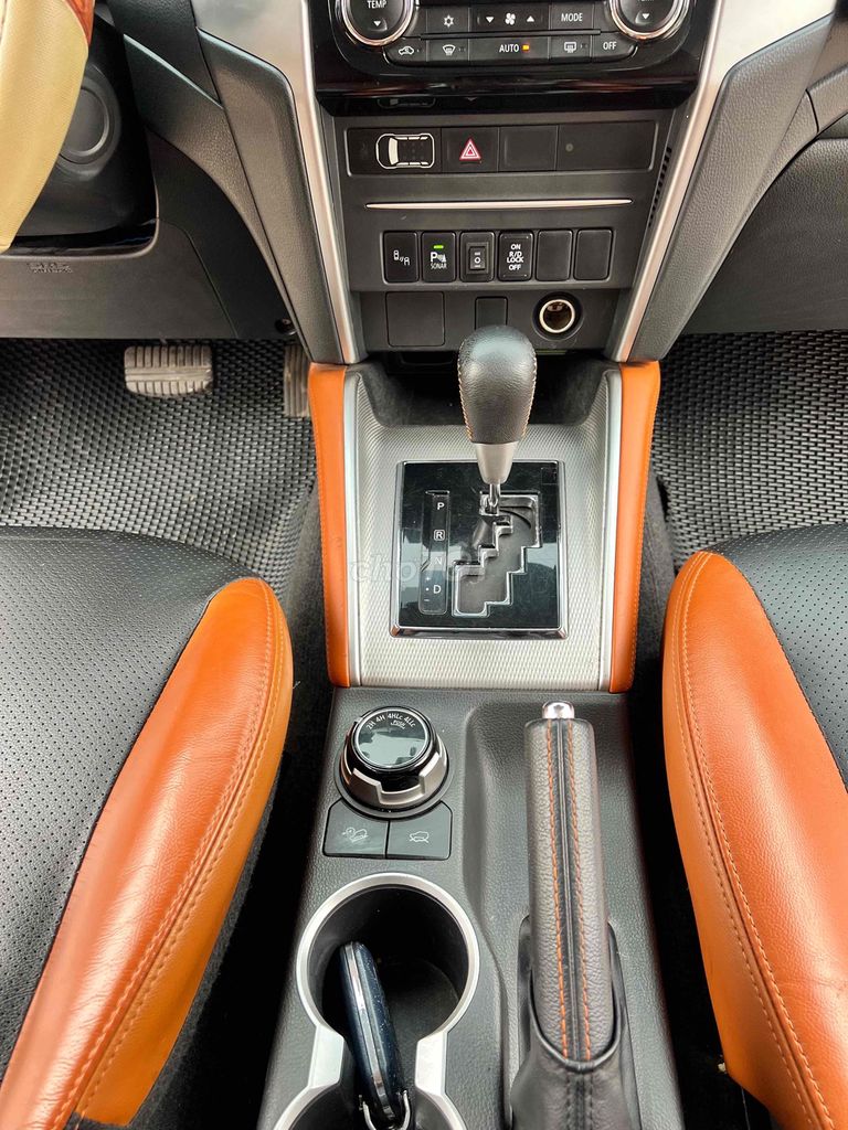 e chào bán triton 2 cầu bản full nhất. Mua bán Ô tô tại Quận Hà Đông Hà Nội được đăng bởi Đỗ Tiên  hình 12