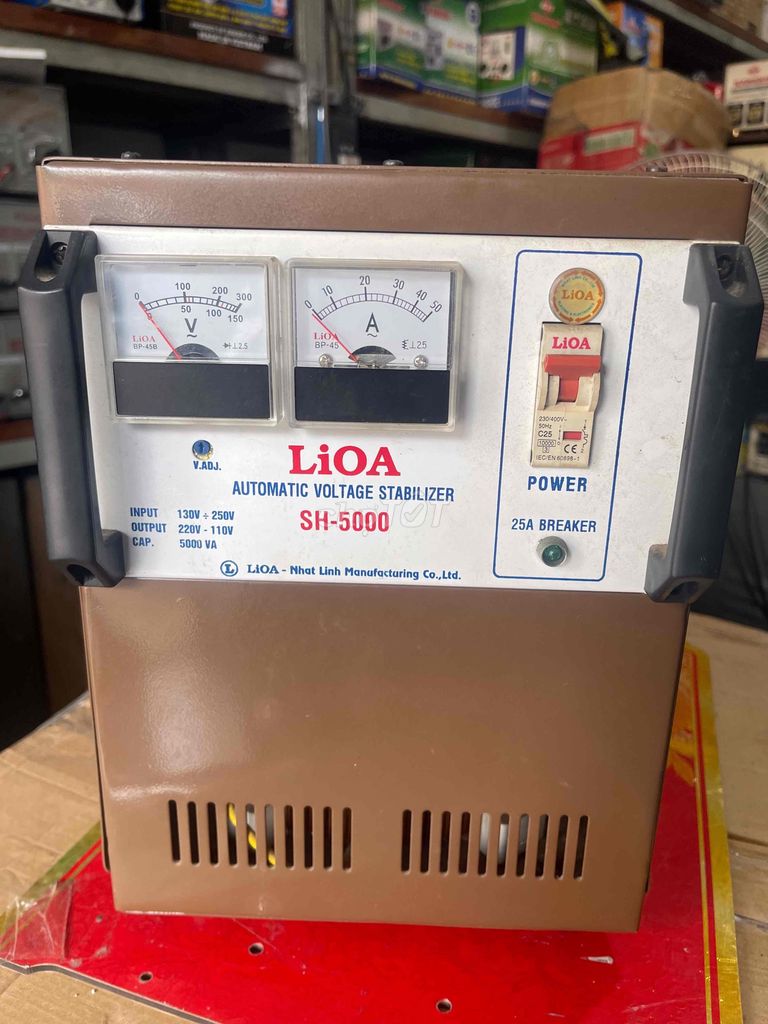 Ổn áp 5KVA LIOA