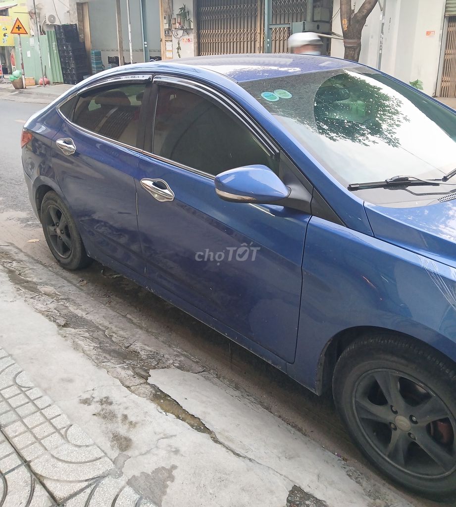Bán xe Hyundai Accent 2011 - 80.000 km, 1.4 AT. Mua bán Ô tô tại Quận Bình Tân Tp Hồ Chí Minh được đăng bởi Nguyễn Minh hình 6