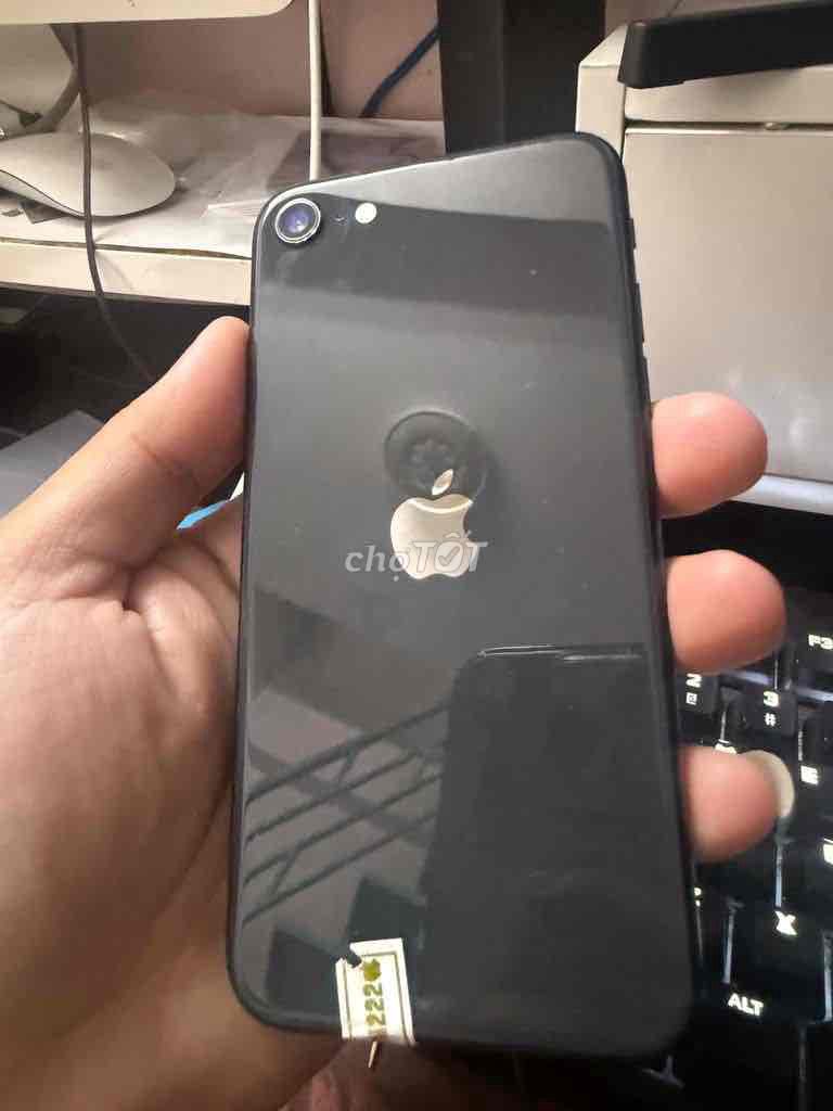 Apple iPhone SE 2020 64GB. Mua bán Điện thoại tại Quận 6 Tp Hồ Chí Minh được đăng bởi lôi thanh lộc hình 1