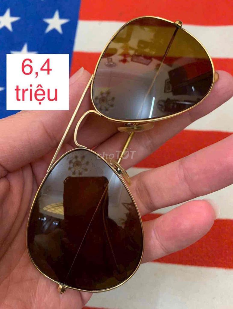 Kính Rayban USA bọc vàng 12k, mắt trà. Mua bán Phụ kiện thời trang khác tại Huyện Thanh Trì Hà Nội được đăng bởi LONG KO TIẾP MẶC CẢ hình 1