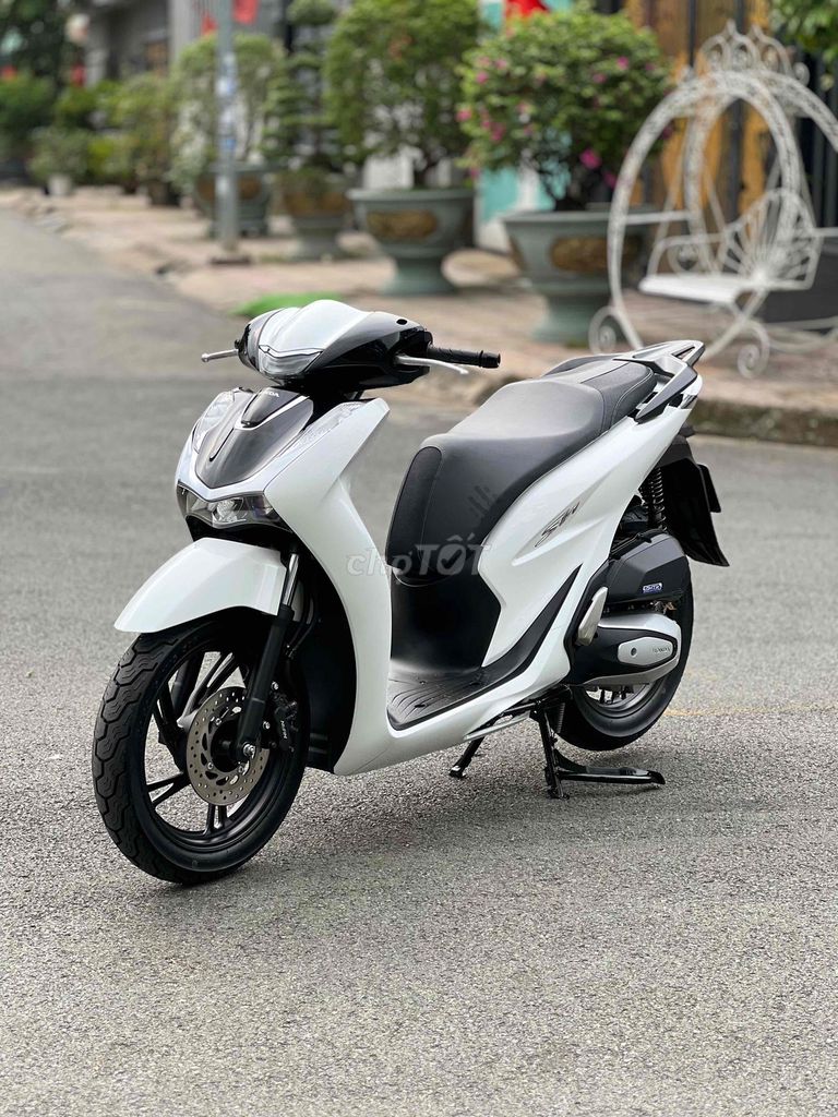 Shvn 125cc Trắng Đen Sporty 2022 Leng Keng Có Góp🎉. Mua bán Xe máy tại Thành phố Biên Hòa Đồng Nai được đăng bởi Xe Máy Phát Đồng hình 6