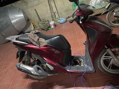 do nhu cầu ít sử dụng m cần bán xe. Mua bán Xe máy tại Huyện Nông Cống Thanh Hóa được đăng bởi Lê Tuấn