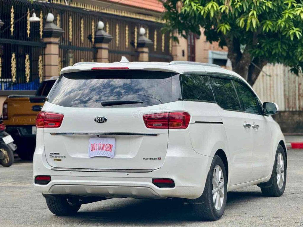 Kia Sedona 2019 2.2 DAT Luxury - 87000 km. Mua bán Ô tô tại Quận 12 Tp Hồ Chí Minh được đăng bởi Nam Trường  hình 5