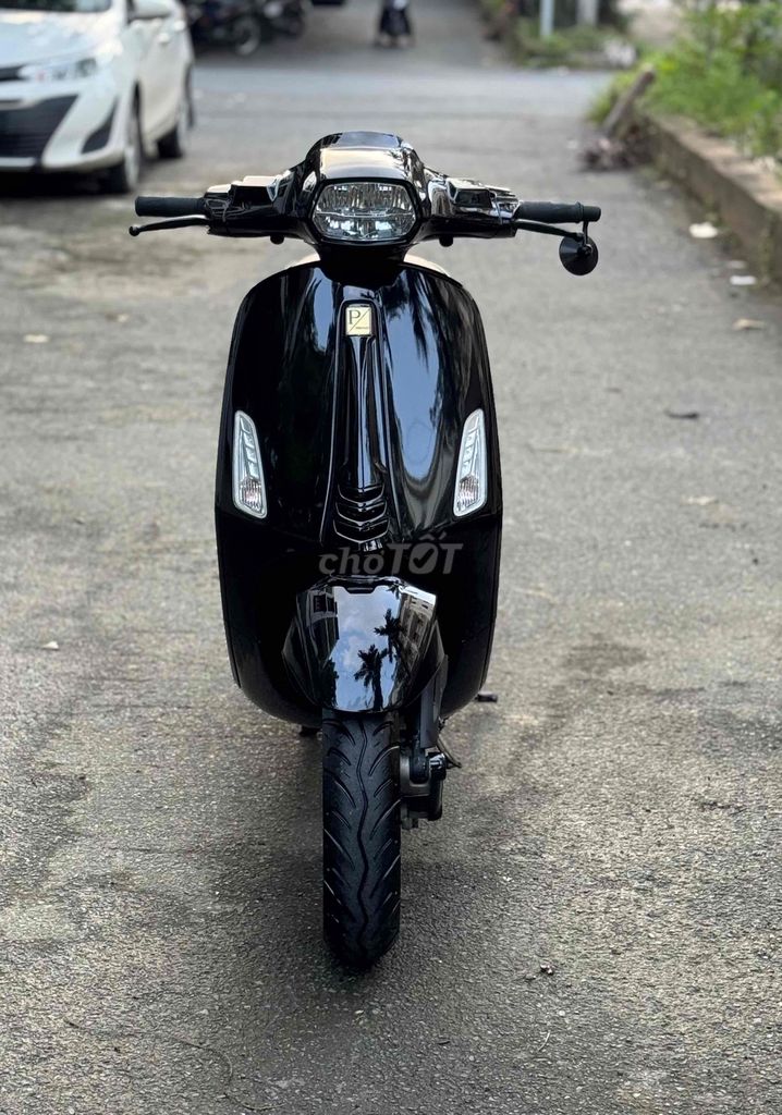 vespa sprin đen bóng siêu đẹp đèn led bstp 9 chủ. Mua bán Xe máy tại Quận Gò Vấp Tp Hồ Chí Minh được đăng bởi CHXM 86 chuyên bán xe trả góp hình 3