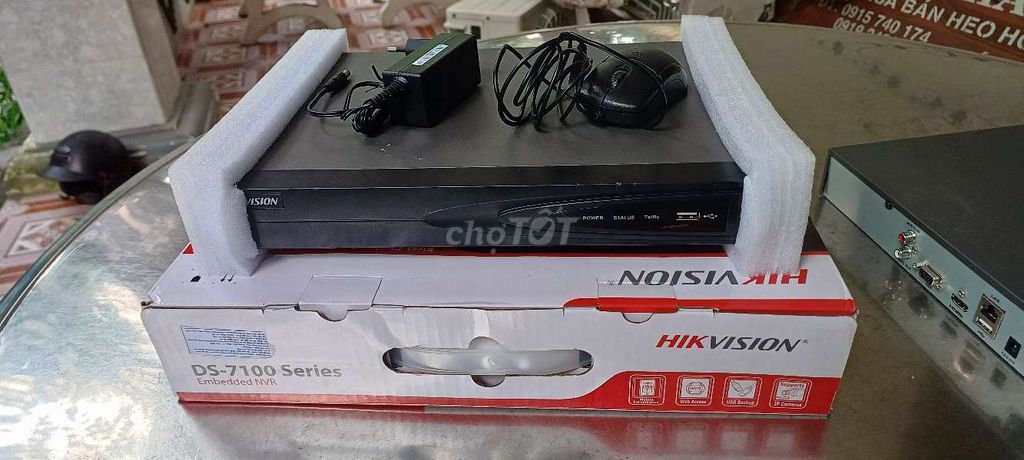 Đầu ghi IP 8 Hikvision DS-7608NI-K1 hàng xài rồi. Mua bán Máy ảnh, Máy quay tại Huyện Mỏ Cày Bắc Bến Tre được đăng bởi Thua mua camera thanh lý hình 1
