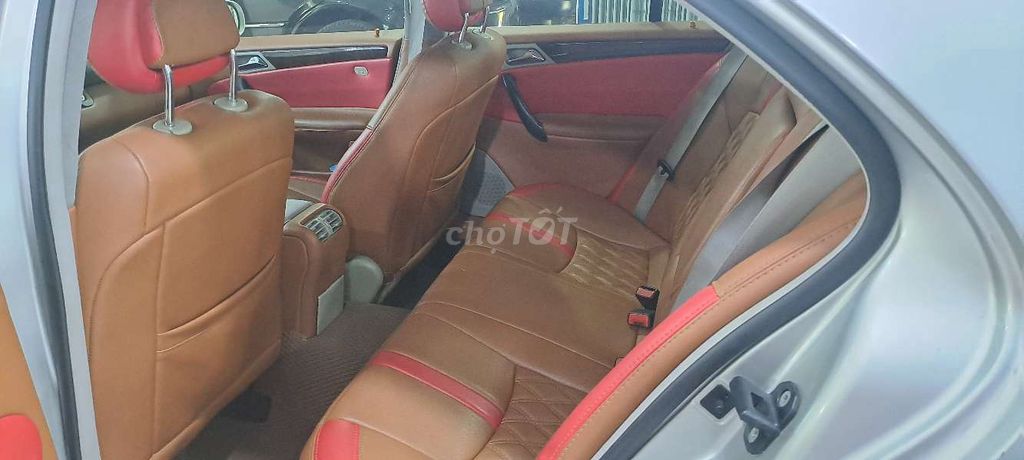 Xe mercedes C200 rất đẹp chạy rất êm đẳng cấp. Mua bán Ô tô tại Huyện Hóc Môn Tp Hồ Chí Minh được đăng bởi Huỳnh chí tâm hình 6