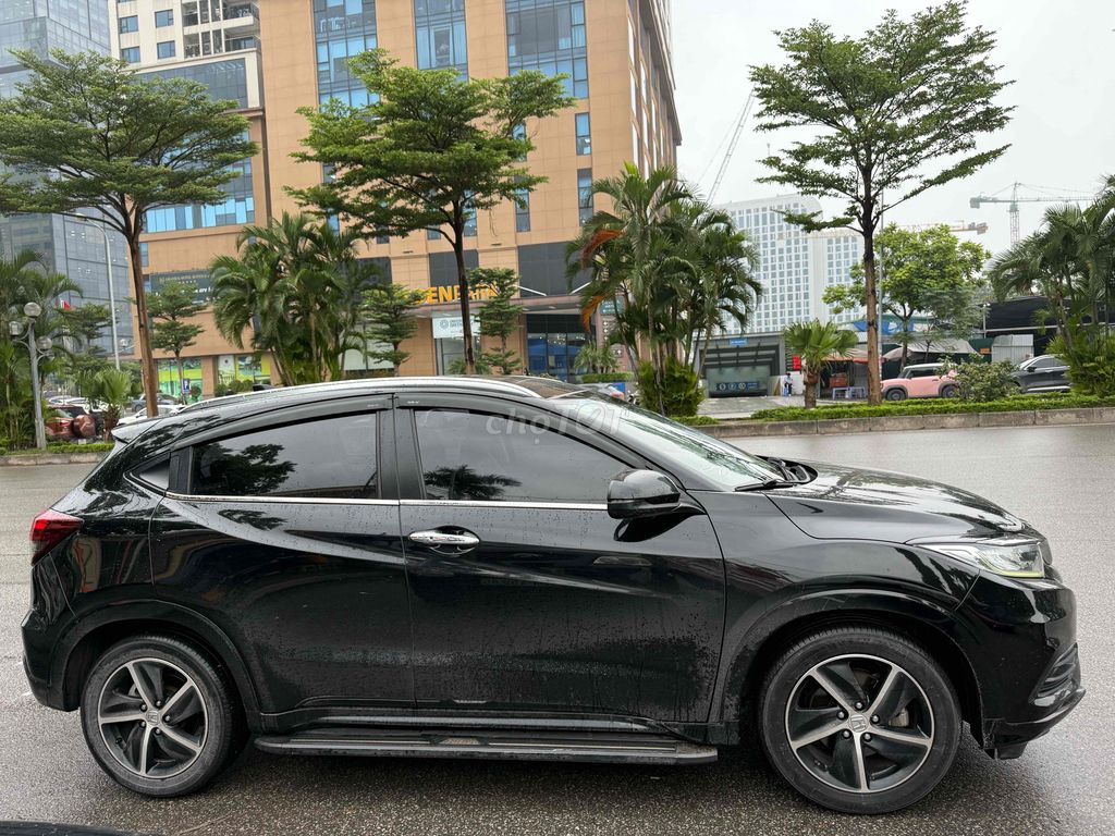 honda HRV 1.8 lit 2028 nhập khẩu thái lan. Mua bán Ô tô tại Quận Long Biên Hà Nội được đăng bởi Le hao hình 3