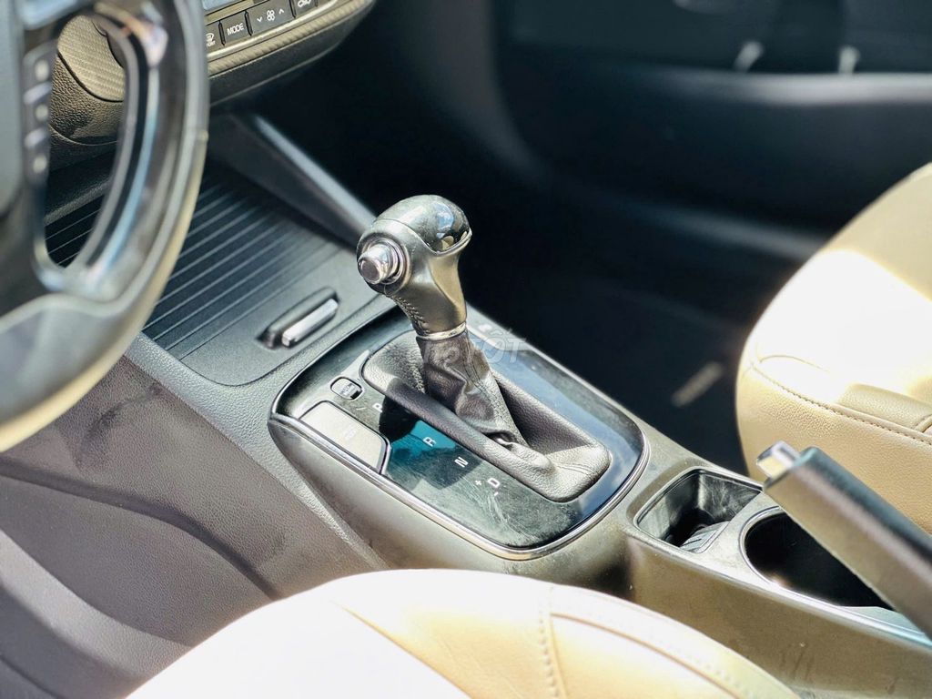 KIA Cerato 2018 Xăng 1.6L Đen. Mua bán Ô tô tại Thành phố Pleiku Gia Lai được đăng bởi Kết Nguyễn hình 3