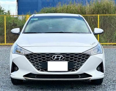 Bán Hyundai Accent 2022 AT - 17.000km chuẩn đẹp