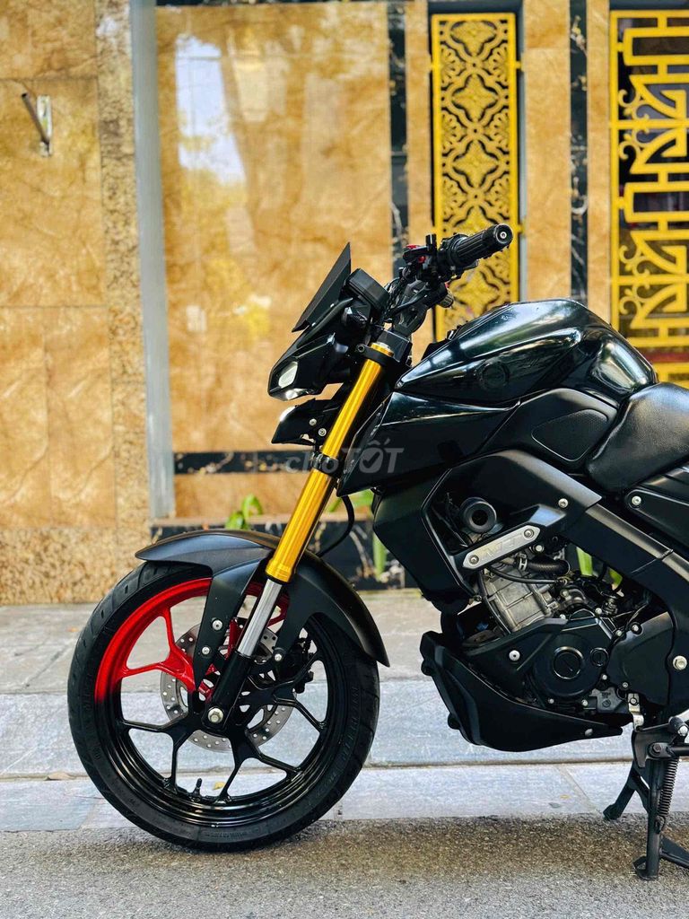 Yamaha MT-155 2023 Đen 7.000 km  xe lướt đẹp mới