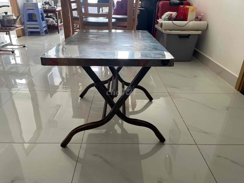 Bàn ăn Inox đã sử dụng cho gia đình va tủ chén nho. Mua bán Bàn ghế tại Huyện Bình Chánh Tp Hồ Chí Minh được đăng bởi Trọng hình 1