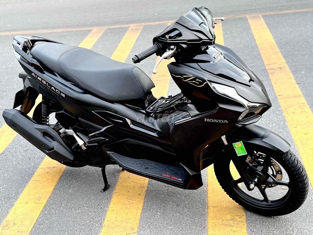 Airblade 125 4Val mẫu 2024 1chủ ít đi8000km zin100. Mua bán Xe máy tại Quận 11 Tp Hồ Chí Minh được đăng bởi CỬA HÀNG CHUYÊN GÓP NỢ XẤU hình 4