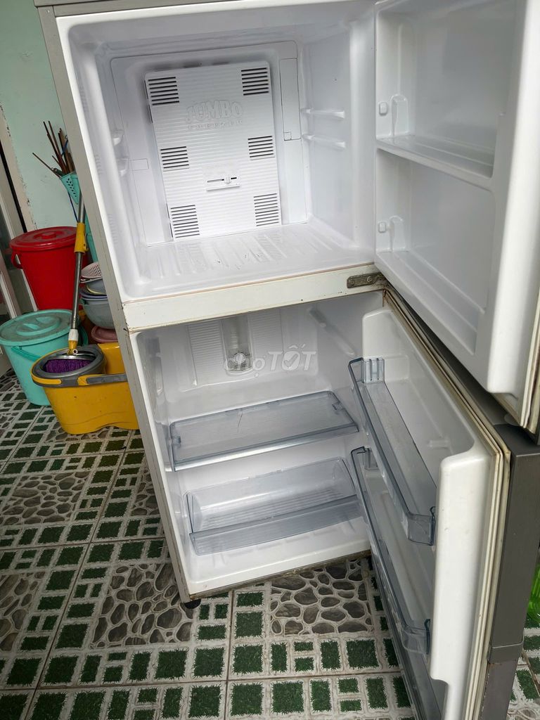 Cần bán tủ lạnh cũ Panasonic 152 lít NR-BJ176. Mua bán Tủ lạnh tại Thành phố Thủ Đức Tp Hồ Chí Minh được đăng bởi Hùng hình 3