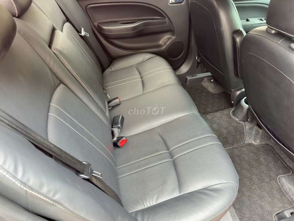 Mitsubishi Attrage 2020 Đỏ - odo 65.000 km. Mua bán Ô tô tại Quận 12 Tp Hồ Chí Minh được đăng bởi Hồ vina hình 6