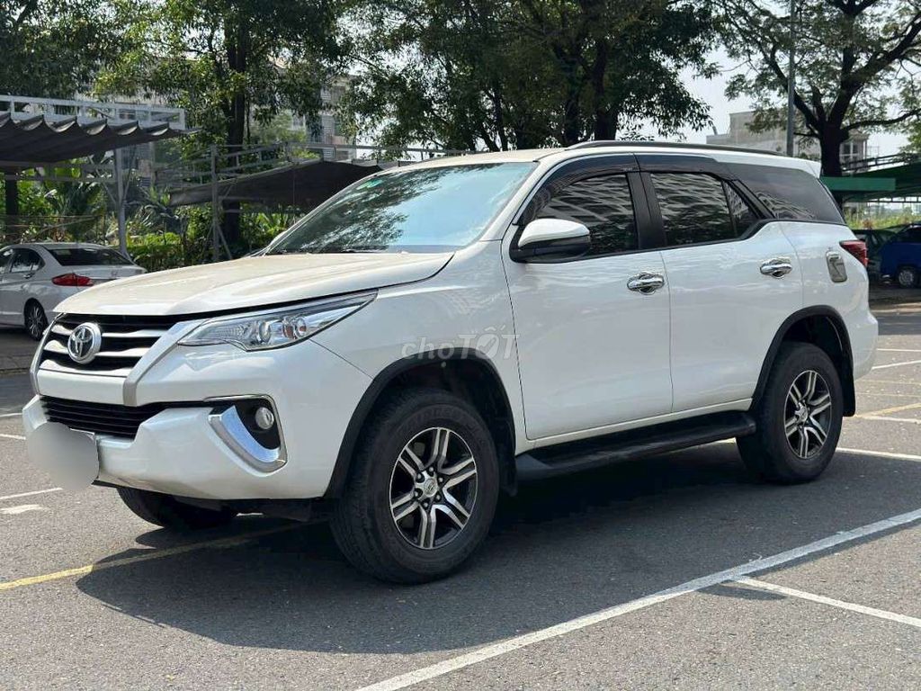 Toyota Fortuner 2019 2.4G 4x2 MT - 95000 km