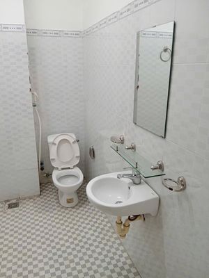 Room 13.5 m² · Lã Xuân Oai