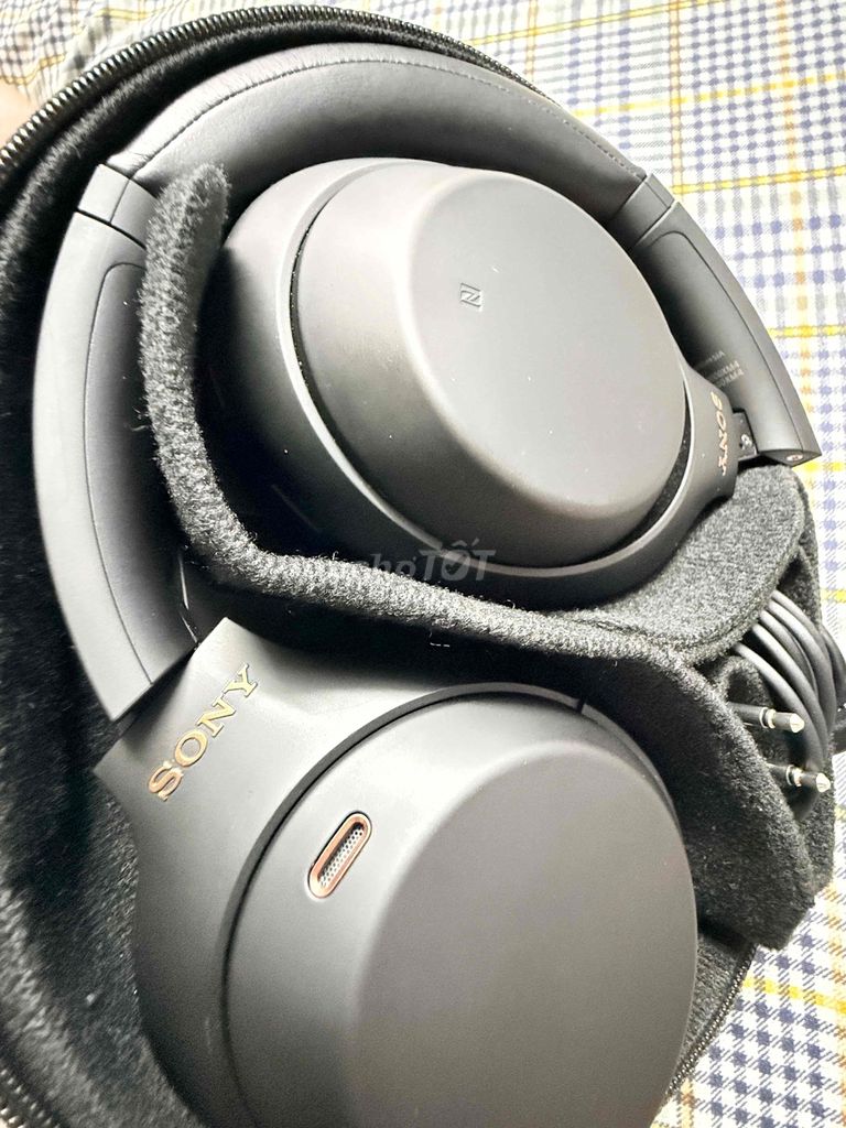 Tai nghe Sony WH-1000XM4 Đen bán hoặc gl Ipad gen9. Mua bán Tivi, Âm thanh tại Quận 10 Tp Hồ Chí Minh được đăng bởi Thọ Nguyễn hình 1