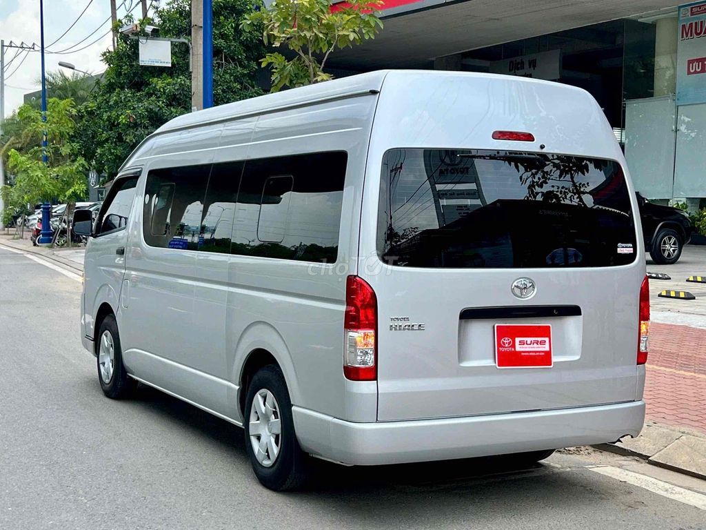 Hiace 2018 3.0L Máy Dầu Số Sàn - Giá còn Giảm. Mua bán Ô tô tại Thành phố Thủ Đức Tp Hồ Chí Minh được đăng bởi Ngọc Long Toyota Đông Sài Gòn hình 7