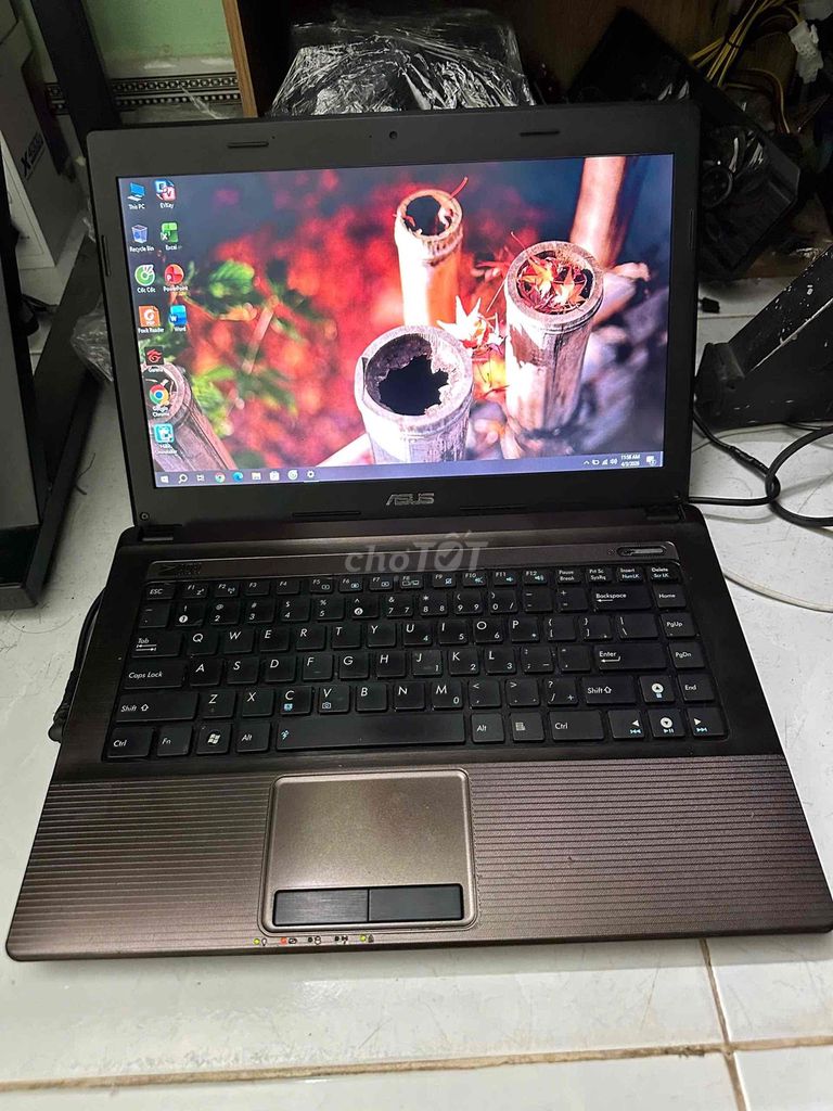Lap Asus Core i5-2520M 4GB/128GB. Mua bán Laptop tại Thành phố Biên Hòa Đồng Nai được đăng bởi le long hình 1
