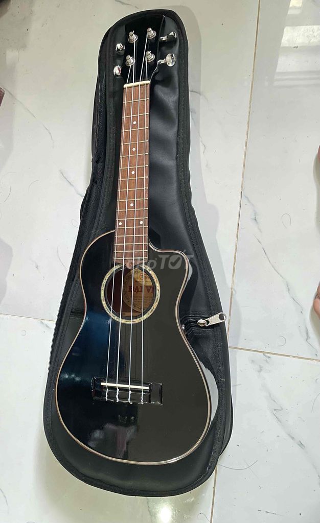 Đàn Ukulele 24 inch Đen. Mua bán Nhạc cụ tại Quận 4 Tp Hồ Chí Minh được đăng bởi Thanh Lợi hình 1
