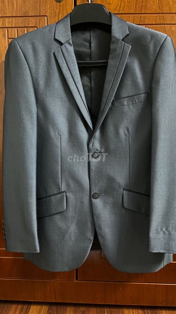 Bộ vest nam BOSS-APPLE mới. Mua bán Quần áo tại Quận Tân Bình Tp Hồ Chí Minh được đăng bởi DƯƠNG  hình 1