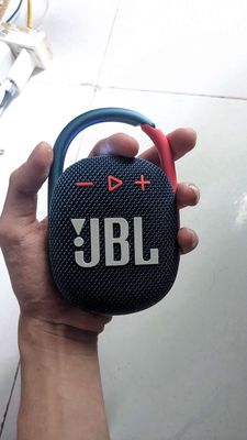 Loa JBL clip 4