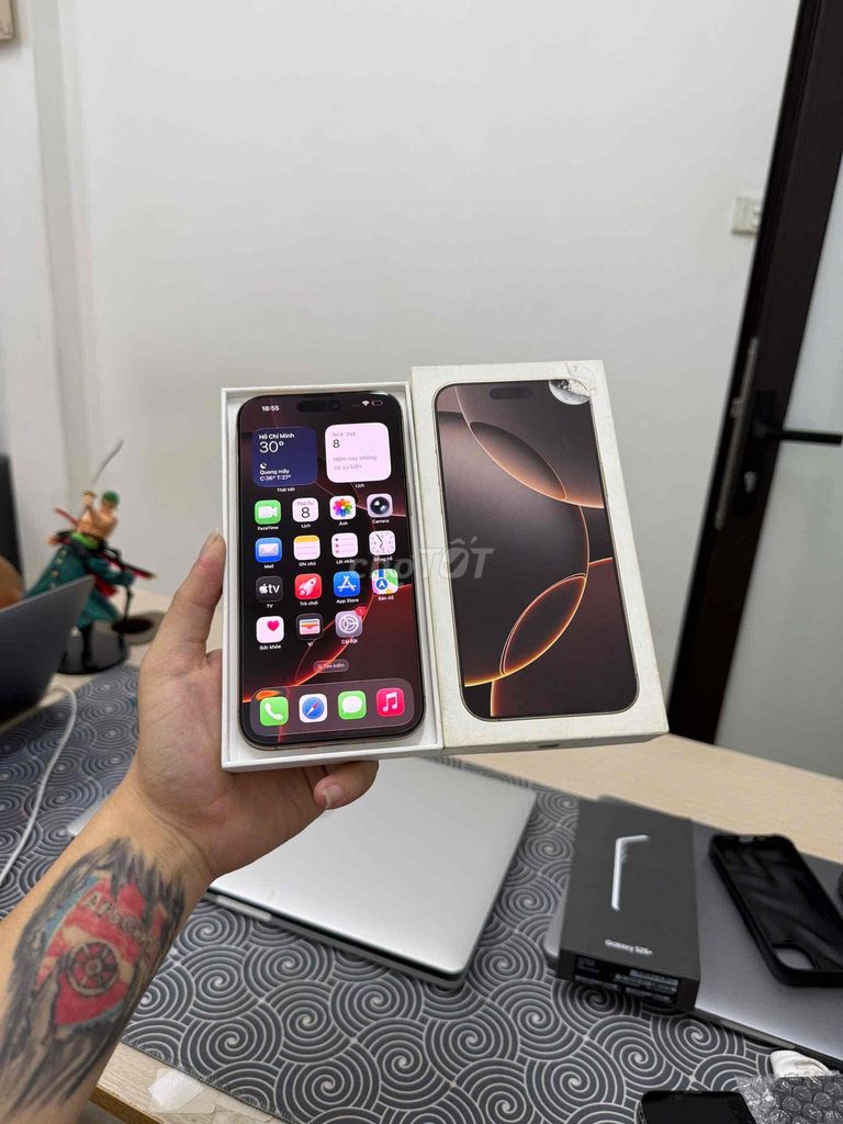 Apple iPhone 16 Pro Max 256GB Sa Mạc Like New 99%. Mua bán Điện thoại tại Quận Đống Đa Hà Nội được đăng bởi KT Hà Nội Mobile hình 1